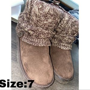 Brown women boots 🥾